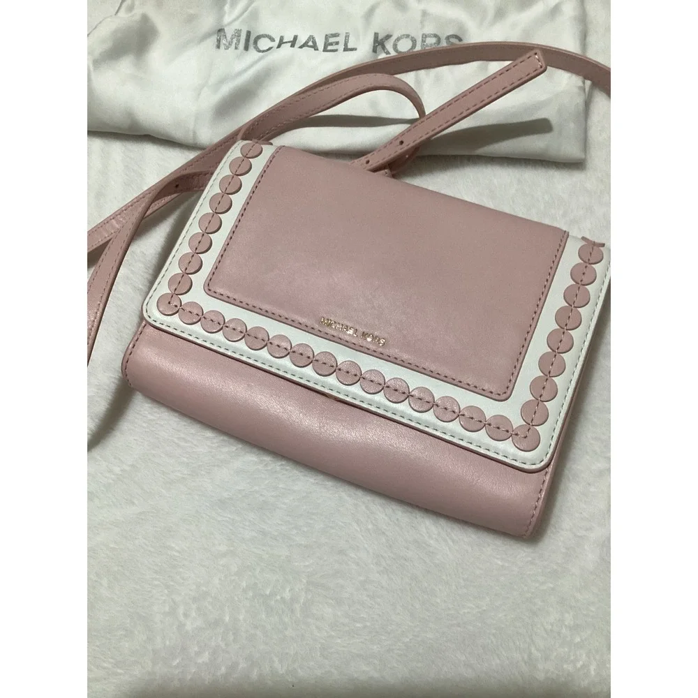 Michael Kors Analise Pink Leather Blossom White Med Messenger Crossbody Bag